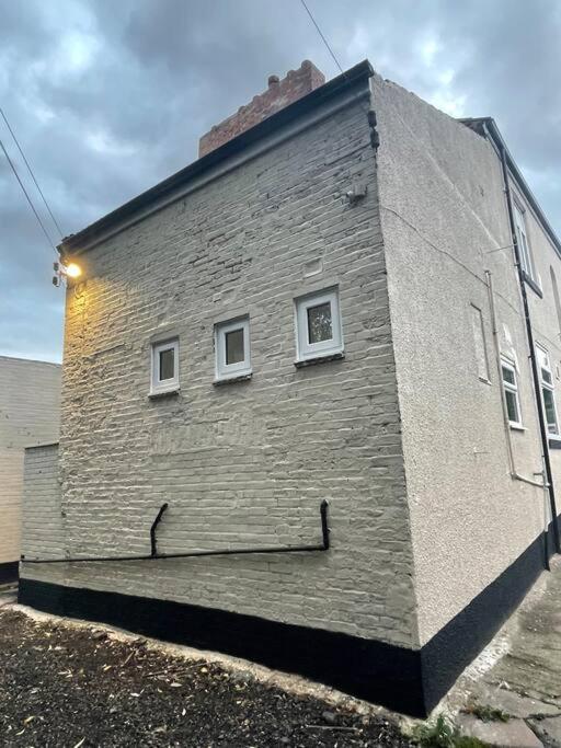 Luxury Inn Leeds  Exterior photo